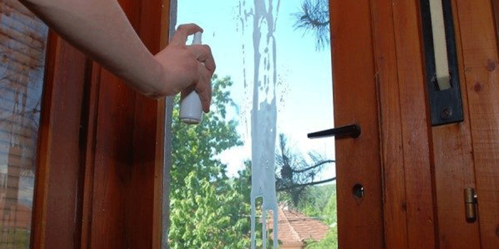 ترفند هایی برای پاک کردن برچسب های شیشه