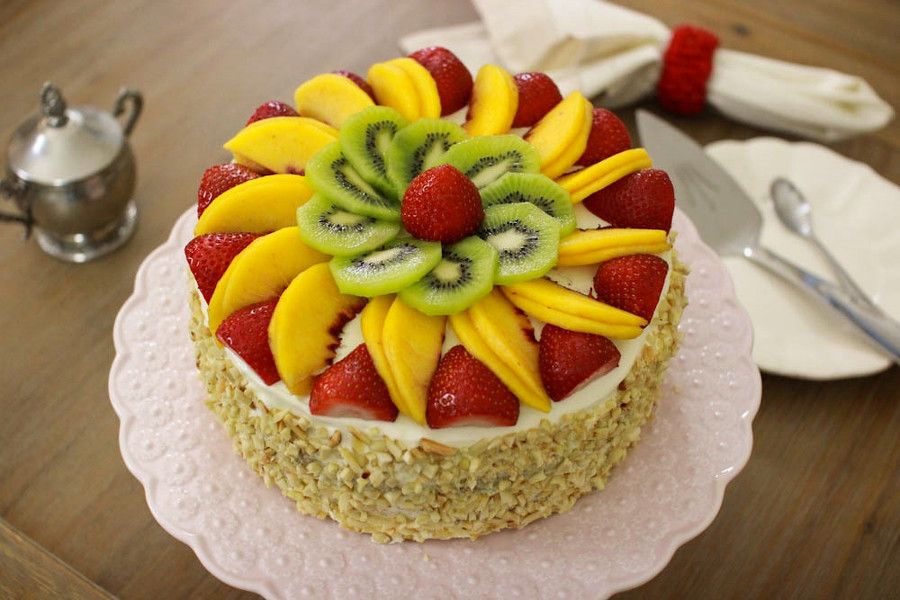 آموزش تزیین کیک گرد با میوه