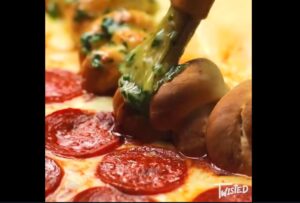 دستور العمل های باورنکردنی Calzone خانگی برای دوستداران پیتزا