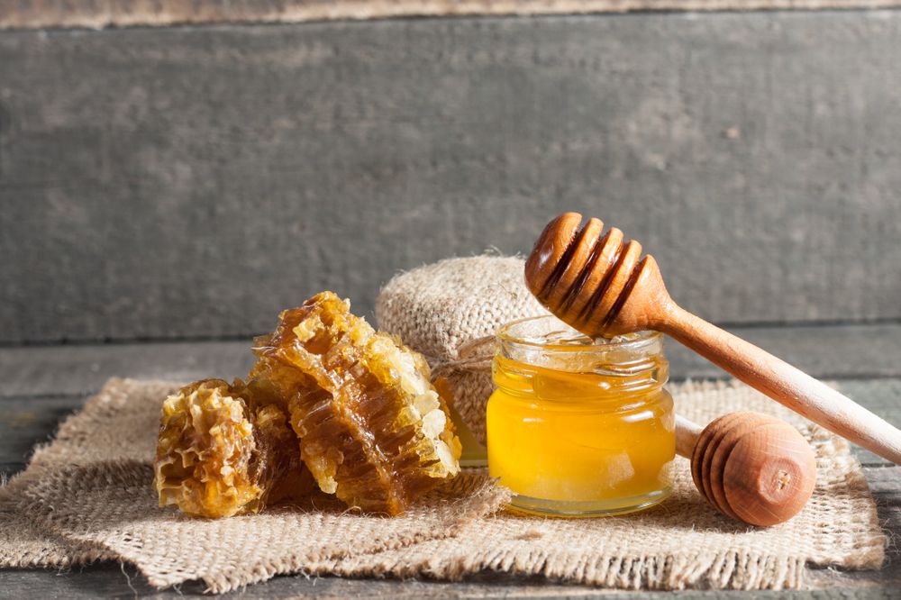 راه های تشخیص عسل طبیعی و عسل مصنوعی