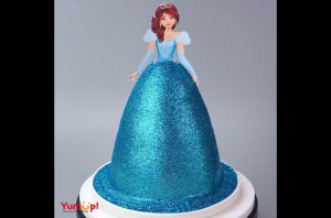 تزیین کیک عروسکی